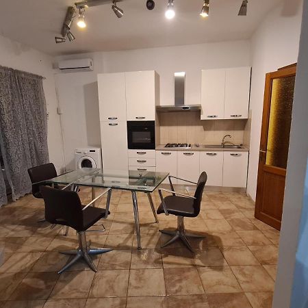 Casa Olbia Apartment Bagian luar foto