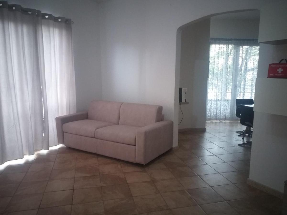 Casa Olbia Apartment Bagian luar foto